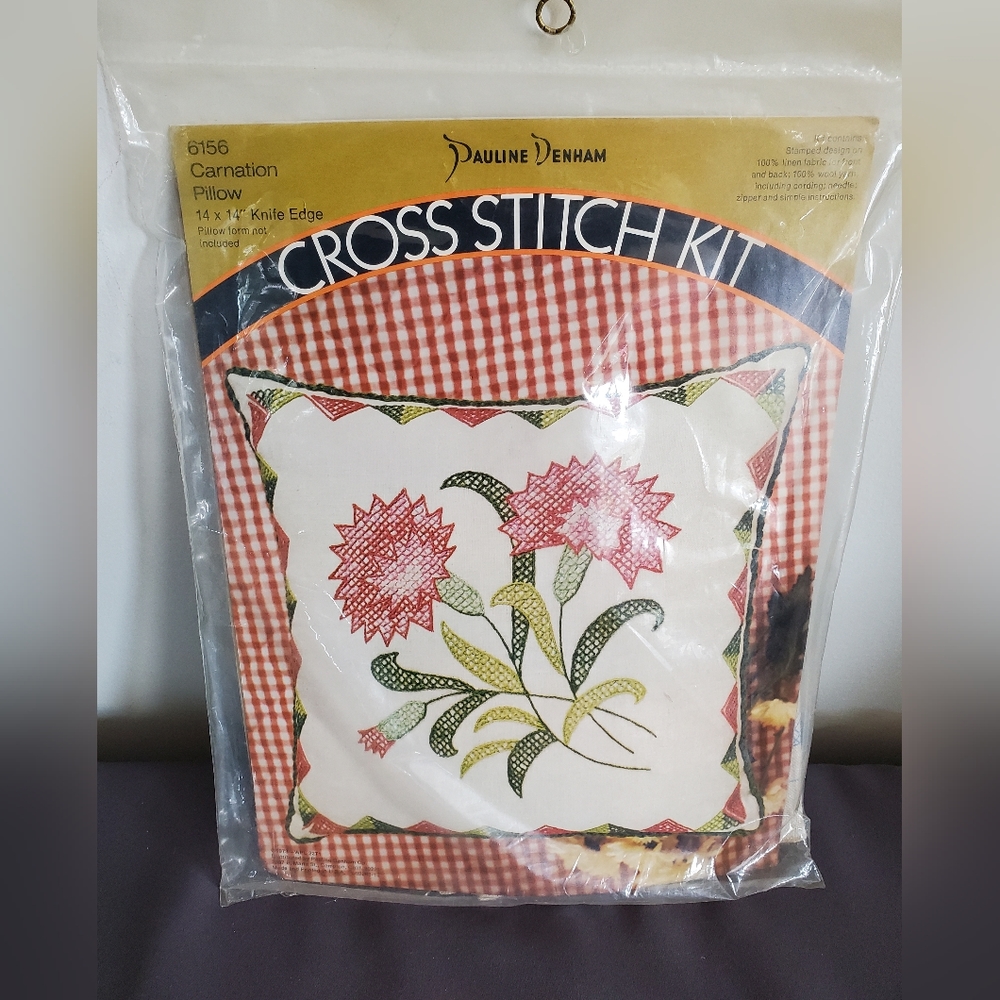 Pauline Denham Cross Stitch Pillow Kit Carnations 6156 Linen New Old Stock 1973